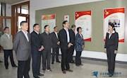 学校组织领导干部参观“三严三实”专题教育展