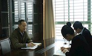 学校纪检监察室召开警示学习会